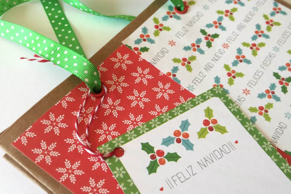 CÓMO HACER UN CHRISTMAS DE NAVIDAD CON PAPEL KRAFT